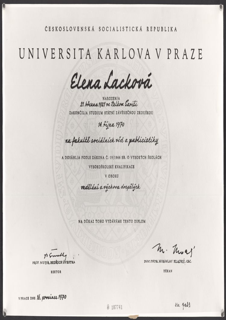 buy-college-degree-from-the-univerzita-karlova Buy college degree from The Univerzita Karlova